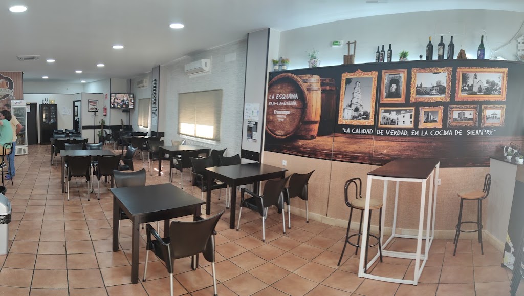 Bar La Esquinita De Daniel Express — Todas