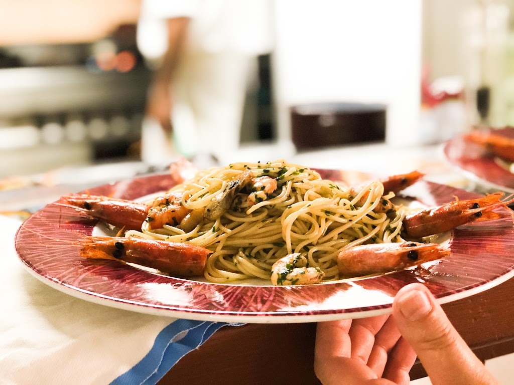 Restaurante La Forchetta — Comida y bebida