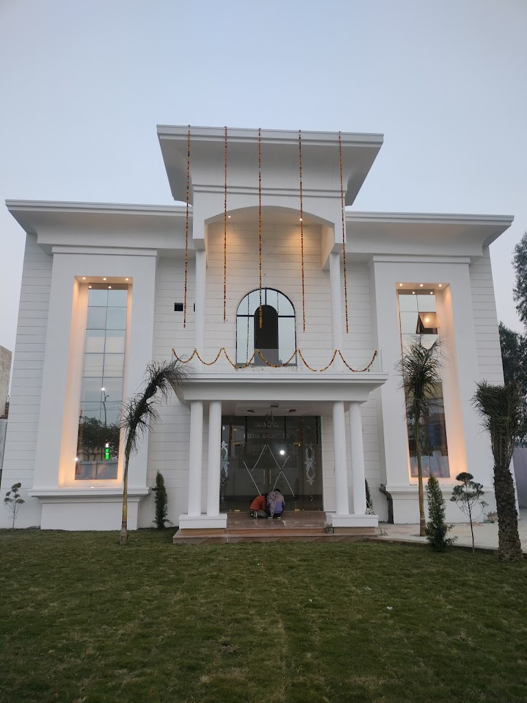 Diamond Hotel And Garden