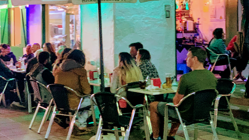 La Novelera Cocktail & Beer