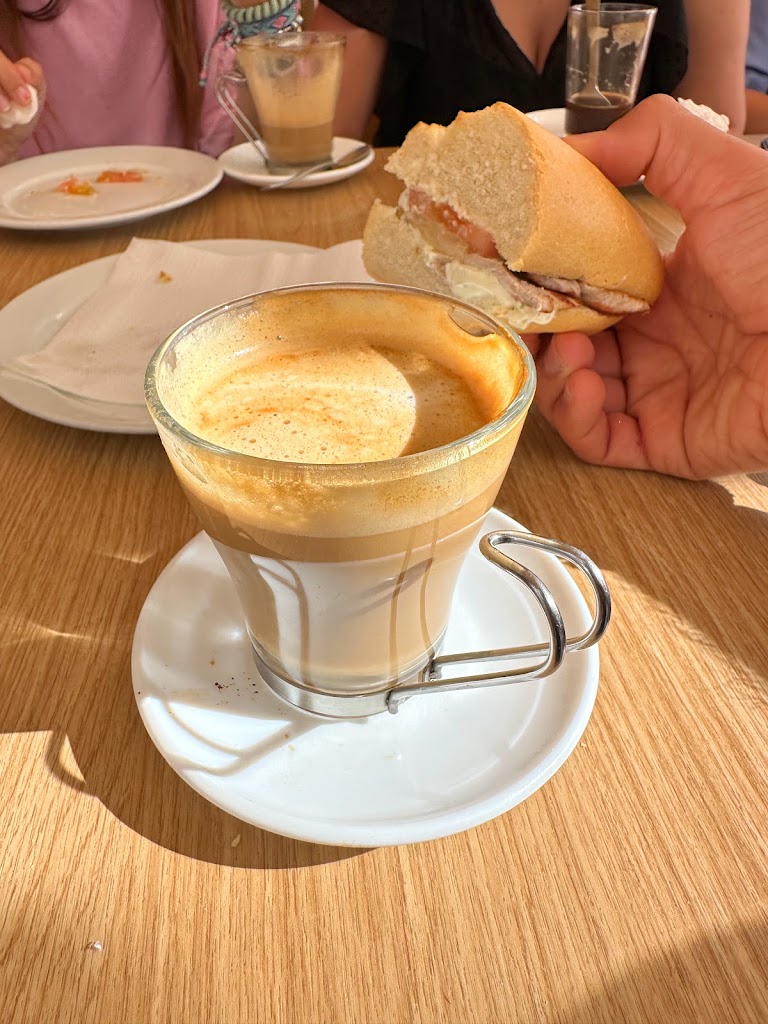 Bar Juan Sanchez — Cortado