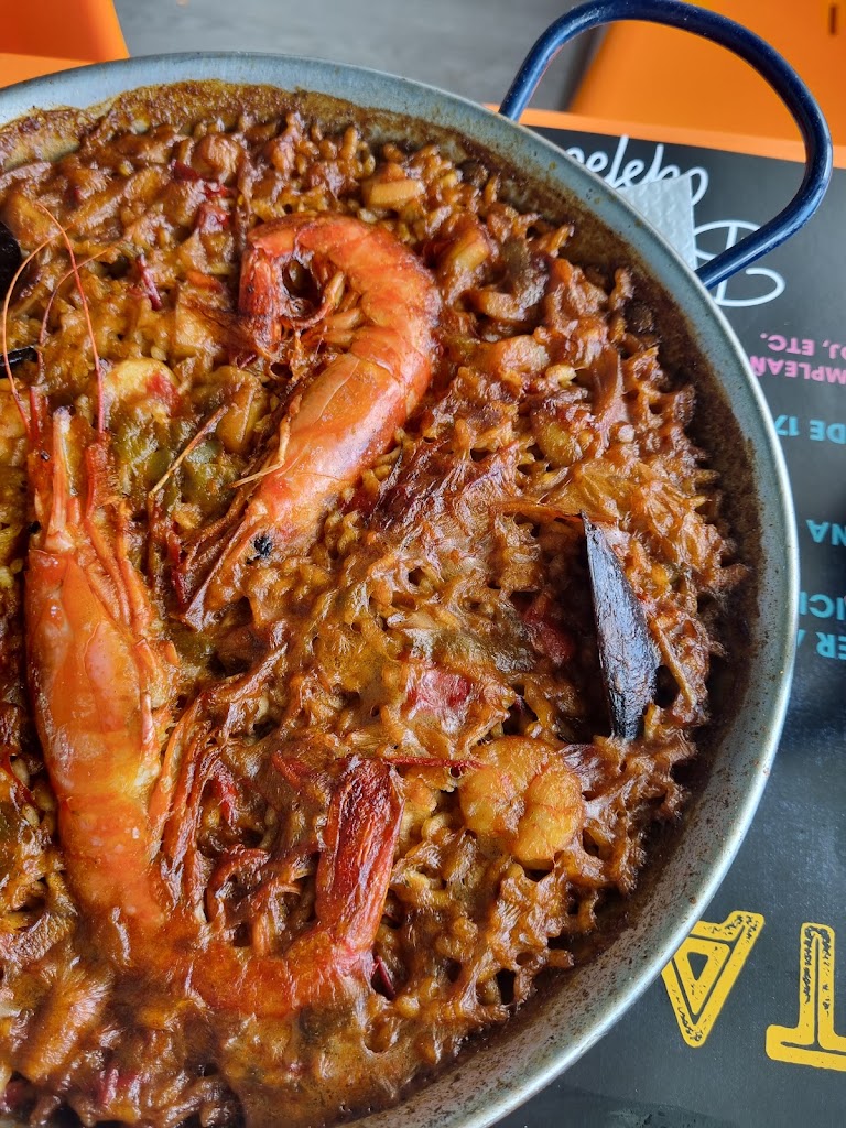 EAT BY NEON — Comida y bebida