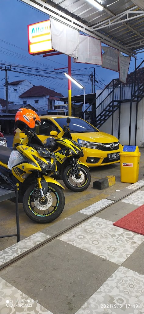 Auto Fast Service & Modifikasi Mobil