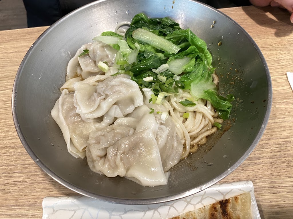 極禾家抄手麵食 的照片