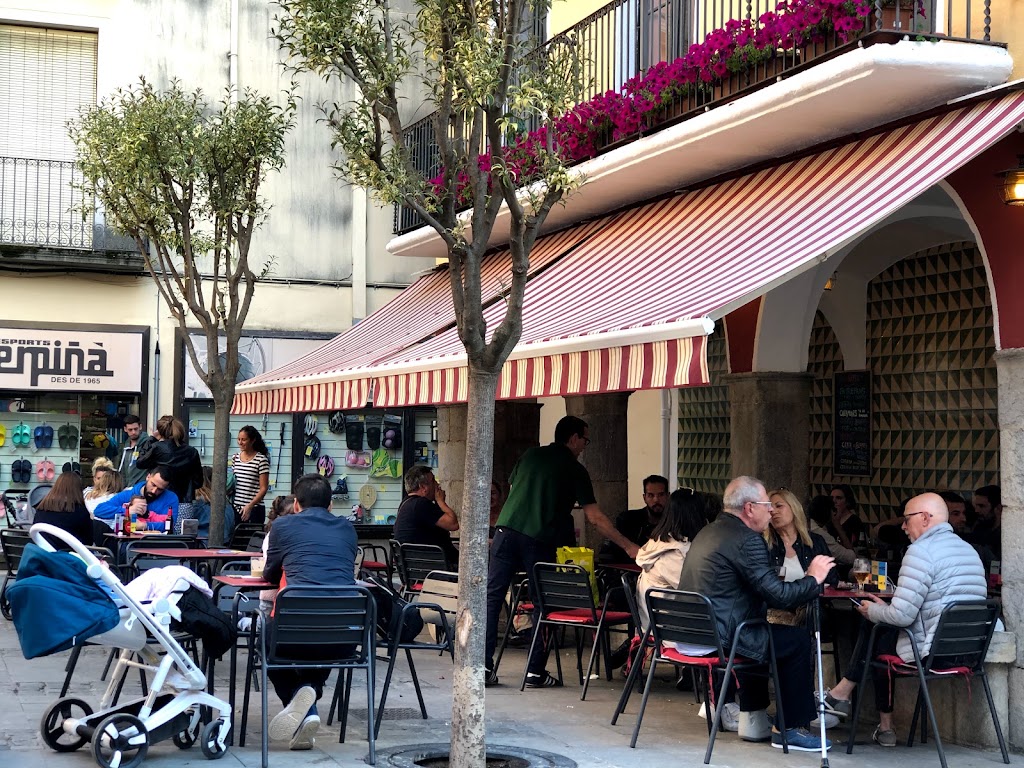 Bar Rafel — Ambiente