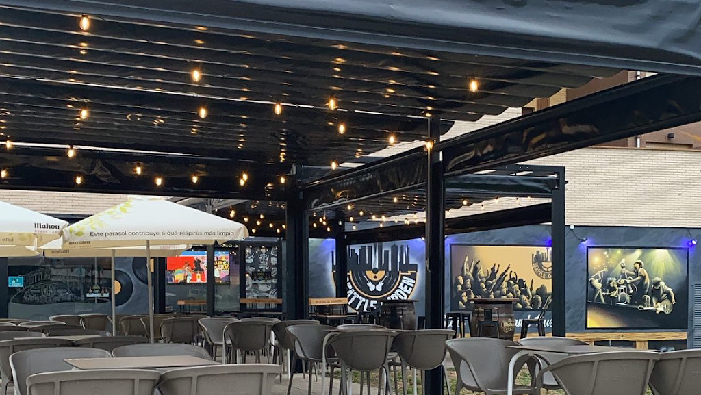 Seattle Garden Rock Beer Bar / Terraza / Cerveceria Musica