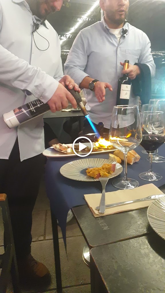 Restaurante M&J Gastrobar Coslada — Ambiente
