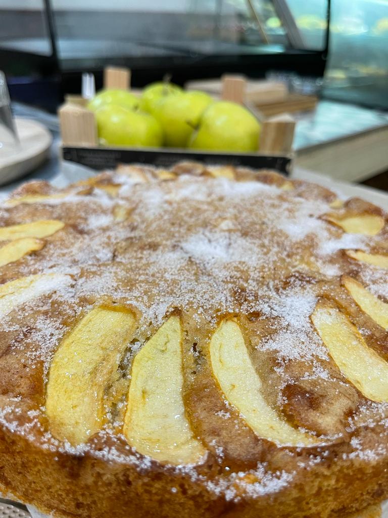 Gastrobar pizzeria civico 16 — Comida y bebida
