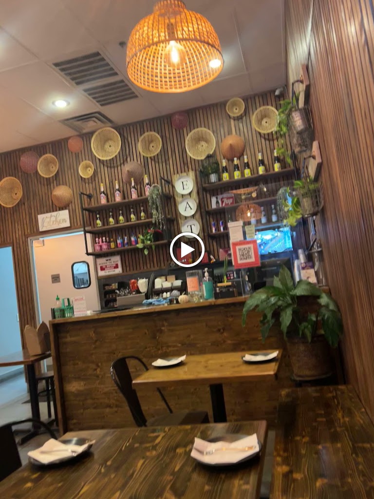 D E THAI KITCHEN 2