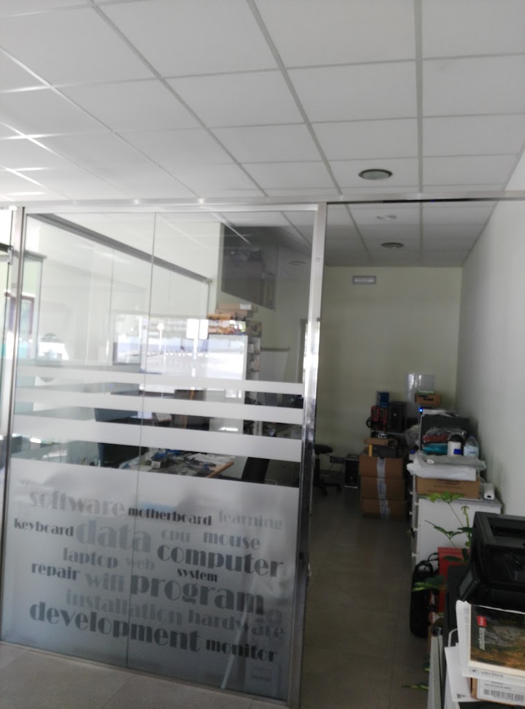 Informatica Galindo — Interior