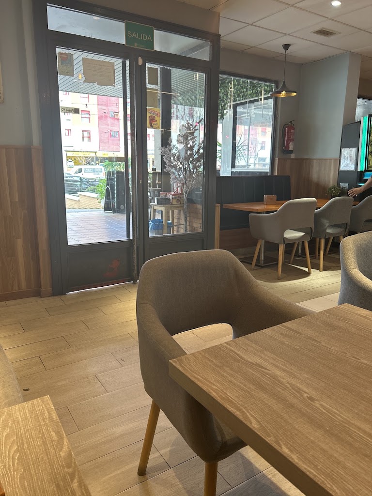 Bar restaurante Wonderland — Mas recientes
