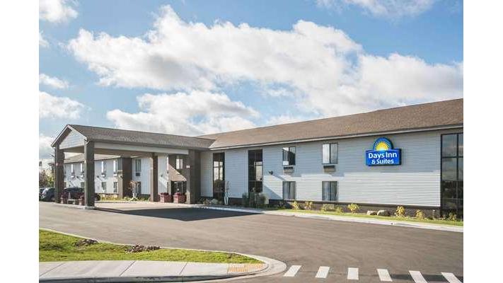 Days Inn & Suites by Wyndham Wausau - Hotel in Wausau , United States of America