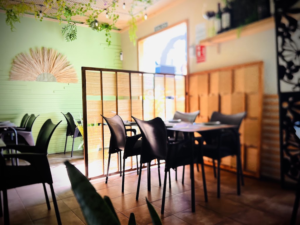 Restaurante ATIPIKO Plaza — Ambiente