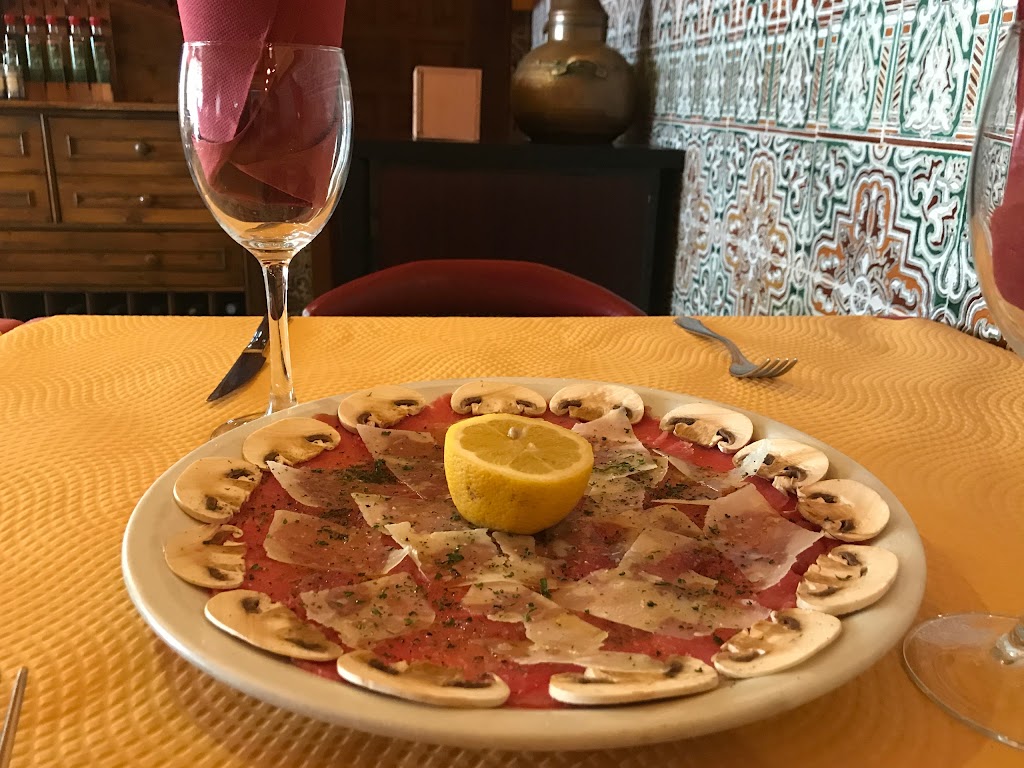 Pizzeria Los Bambinos — Comida y bebida