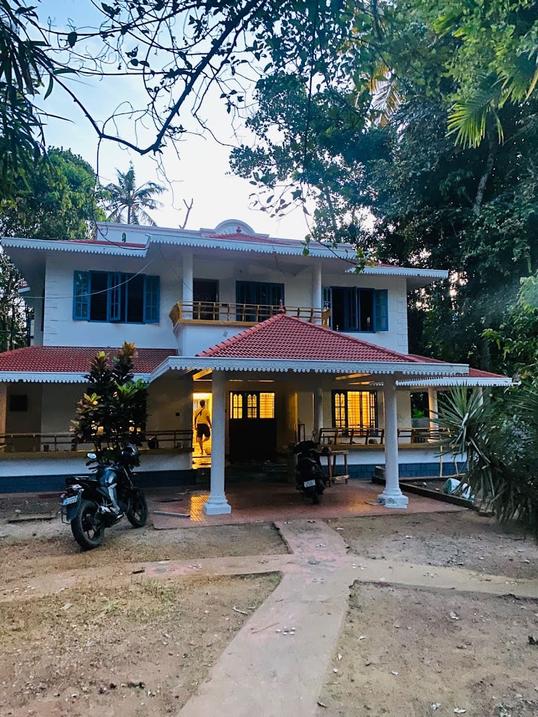 Barefoot Hostels Varkala
