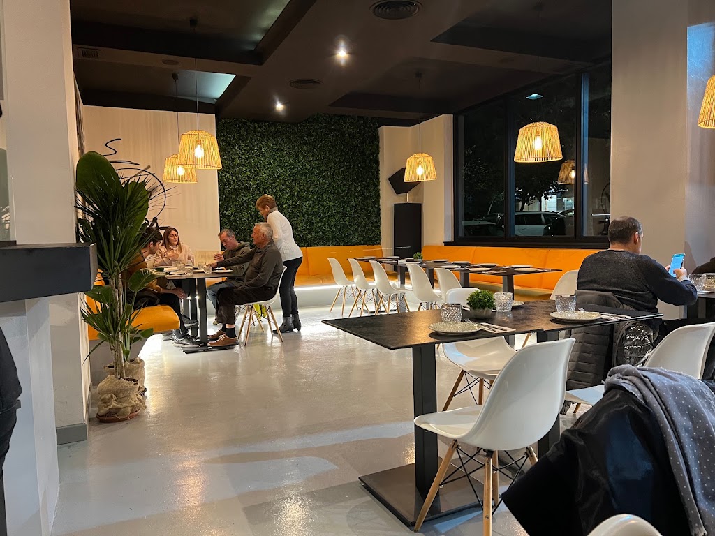 Tarumba - Restaurante & Gastrobar — Ambiente