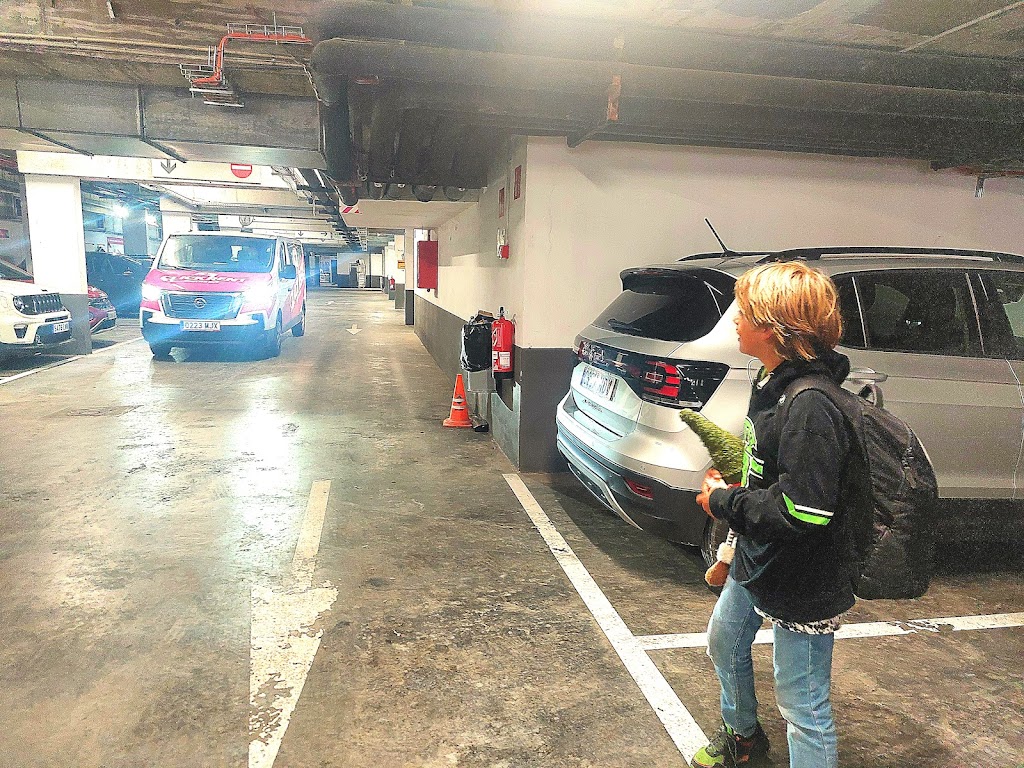 ClickRent Barcelona Aeropuerto | Alquiler de Coches y Furgonetas