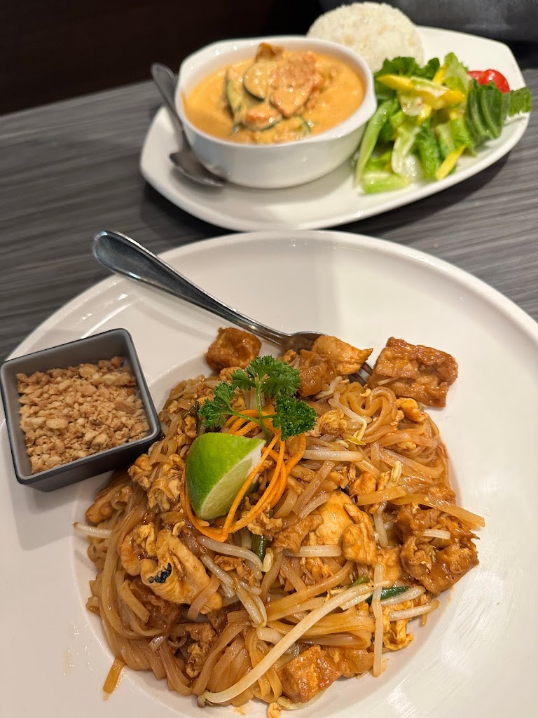Pad thai