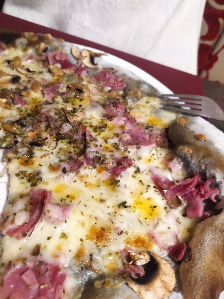 Pizzeria La Floresta — Pizza