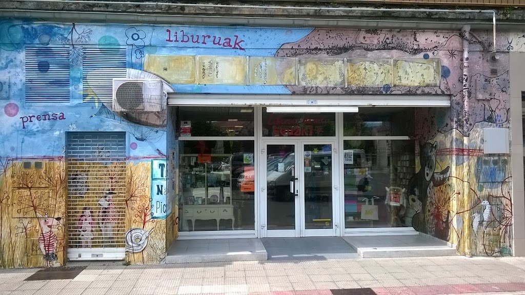 Eguzki Liburudenda
