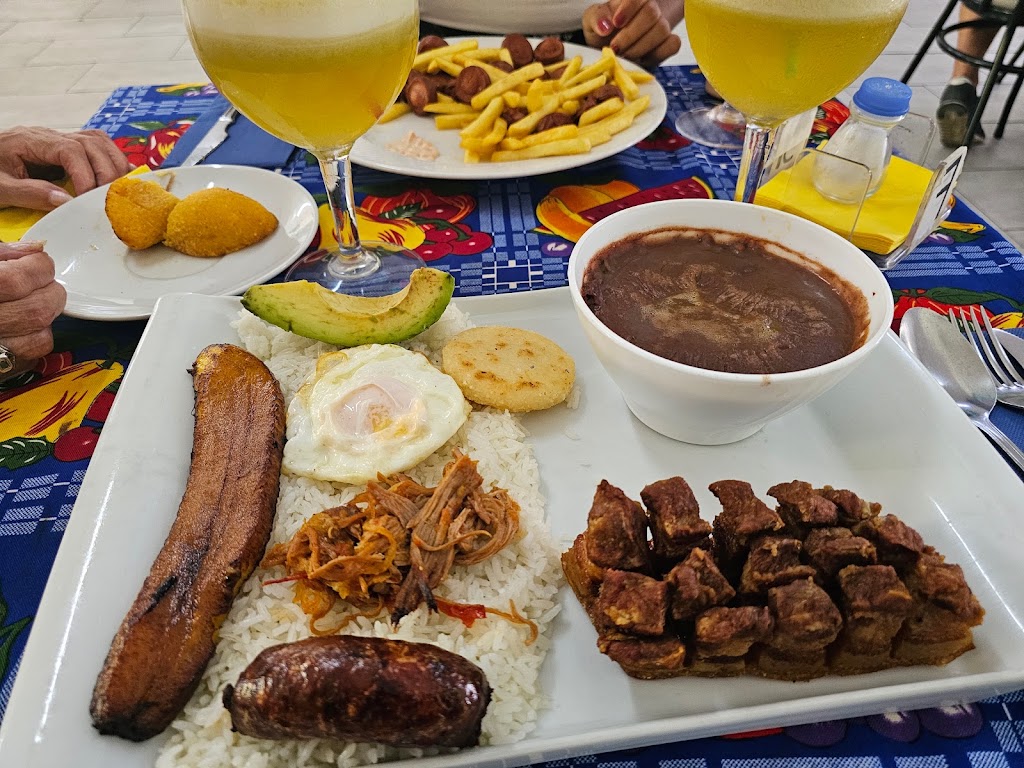 Cali Aji — Bandeja paisa
