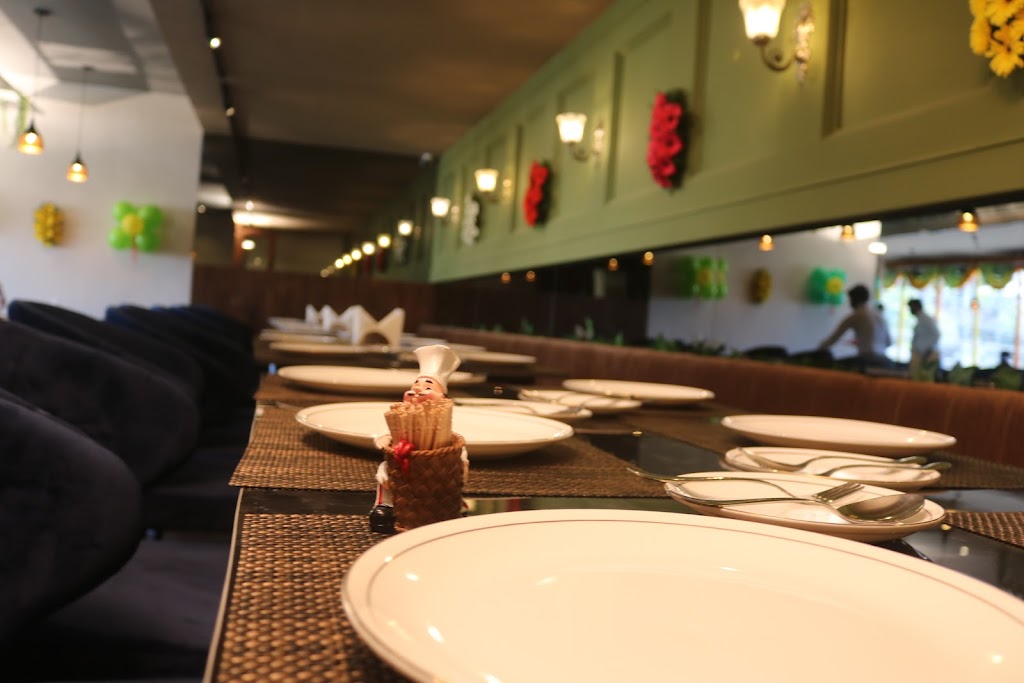 B Grand Family Restaurant