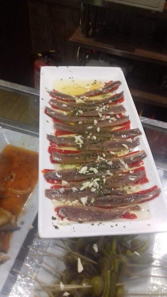 Bar Granete — Comida y bebida