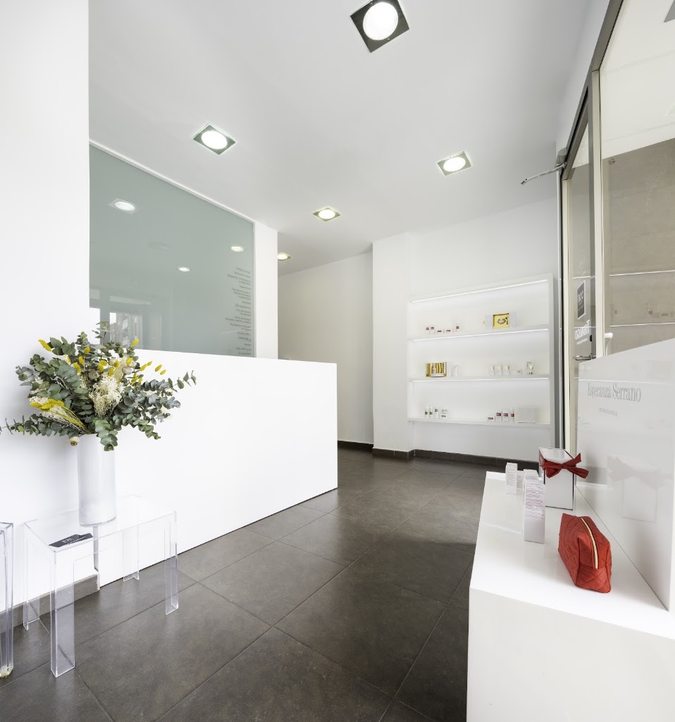 Esperanza Serrano tratamientos esteticos — Interior