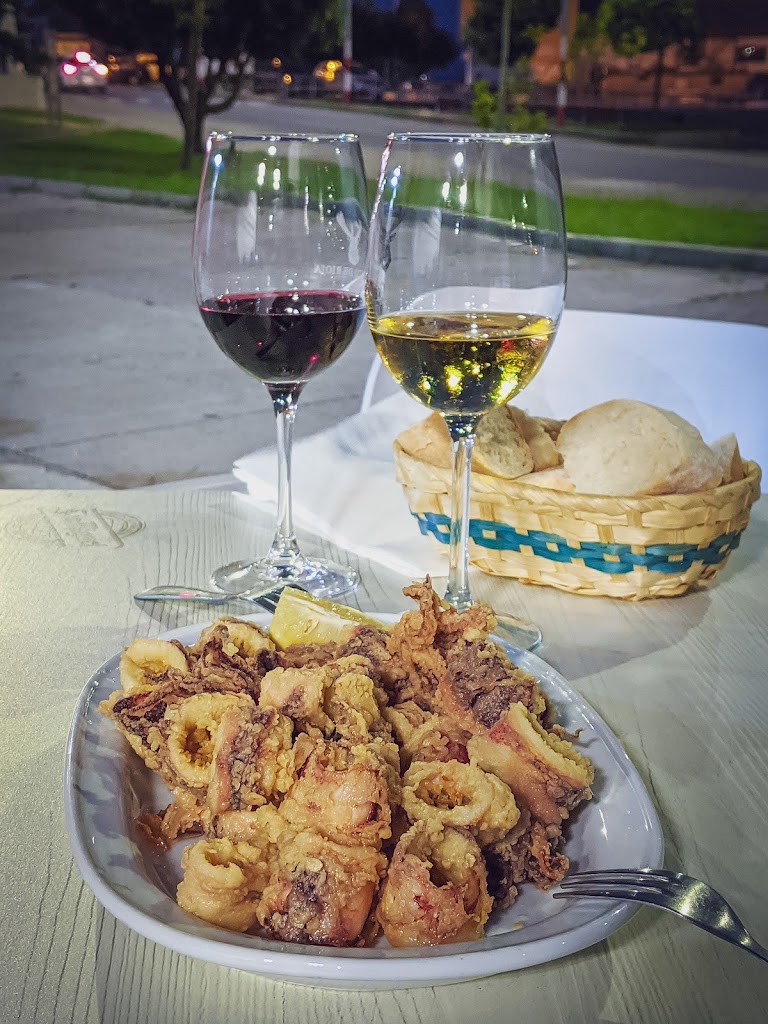 Bar O Bodegon — Comida y bebida