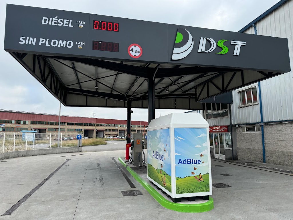 https://www.dstgroup.es/estaciones-de-servicio/ — Estacion de servicio