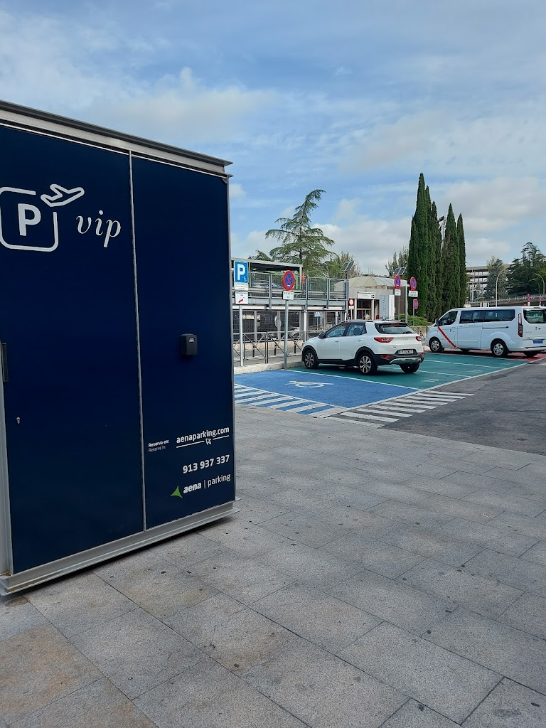 Parking VIP T1 - Aeropuerto de Adolfo Suarez Madrid-Barajas (MAD)