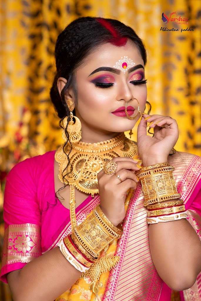 Varshaz Makeover And Academy