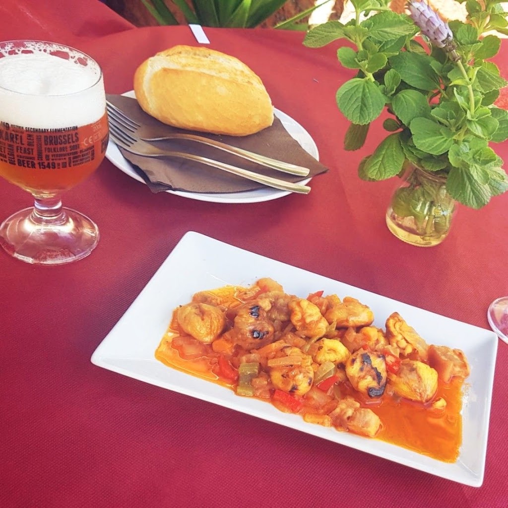 Restaurante Km2 Kcero — Comida y bebida