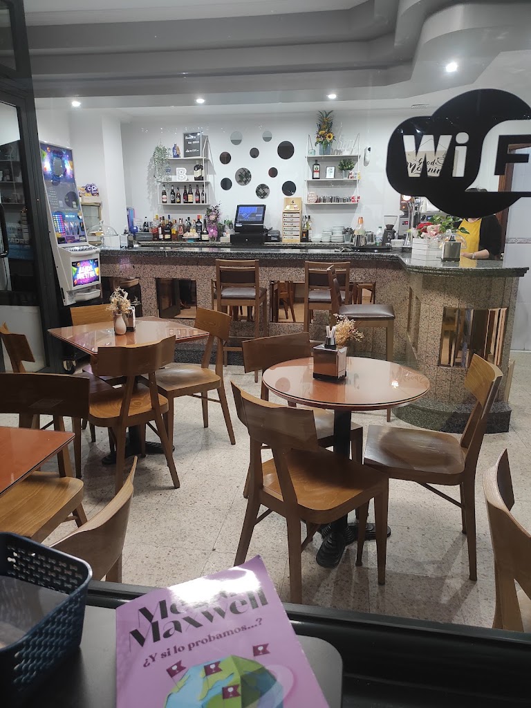 Cafe Bar Burbujas — Ambiente