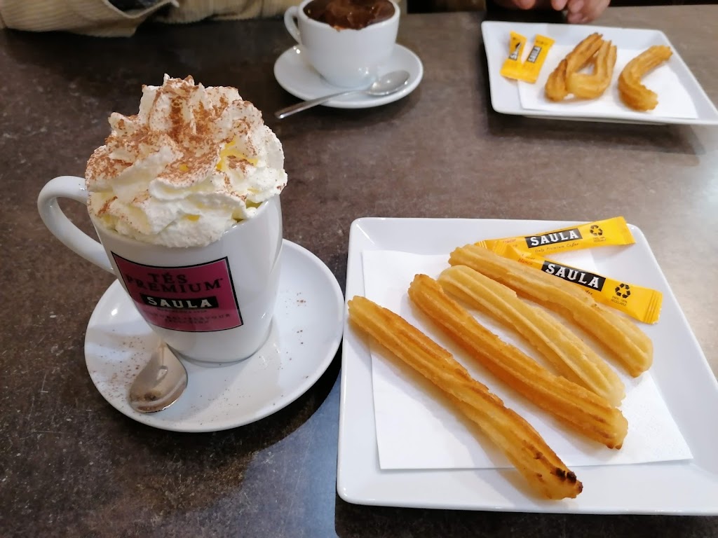 Cafeteria La Granja — Comida y bebida