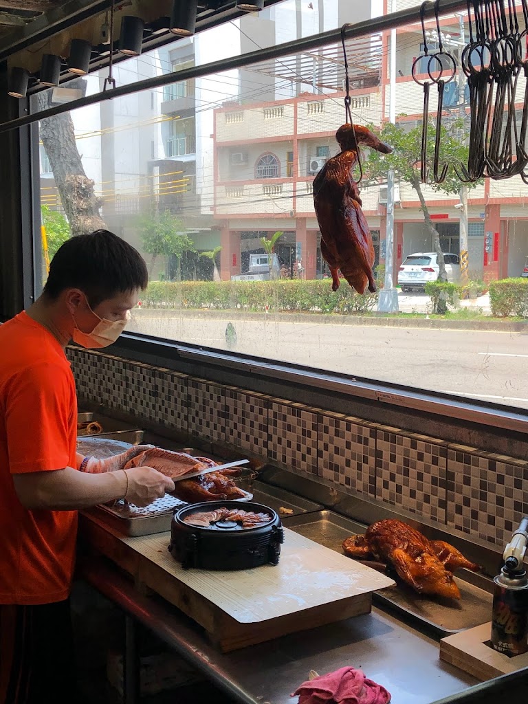 鴨大哥港式脆皮烤鴨-在地排隊美食料理 午晚餐廳外帶(人氣推薦必吃) 的照片