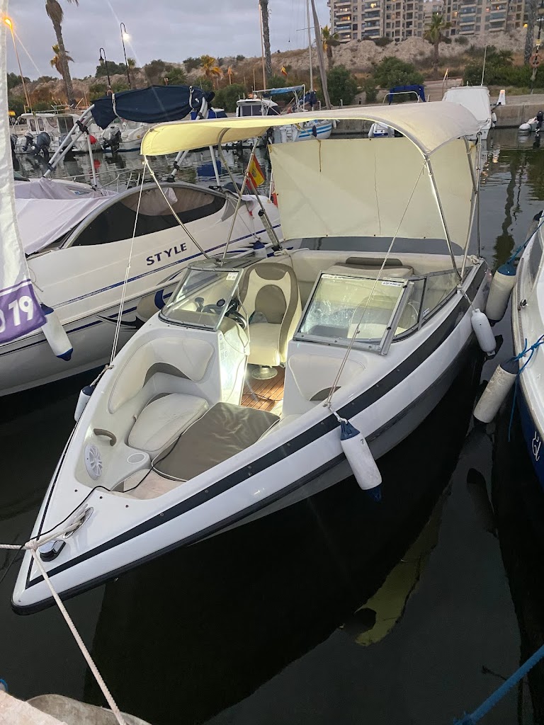 Rent of boats Guardamar