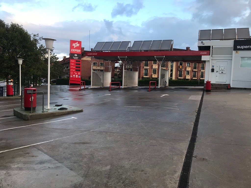 Ess Petroviesques