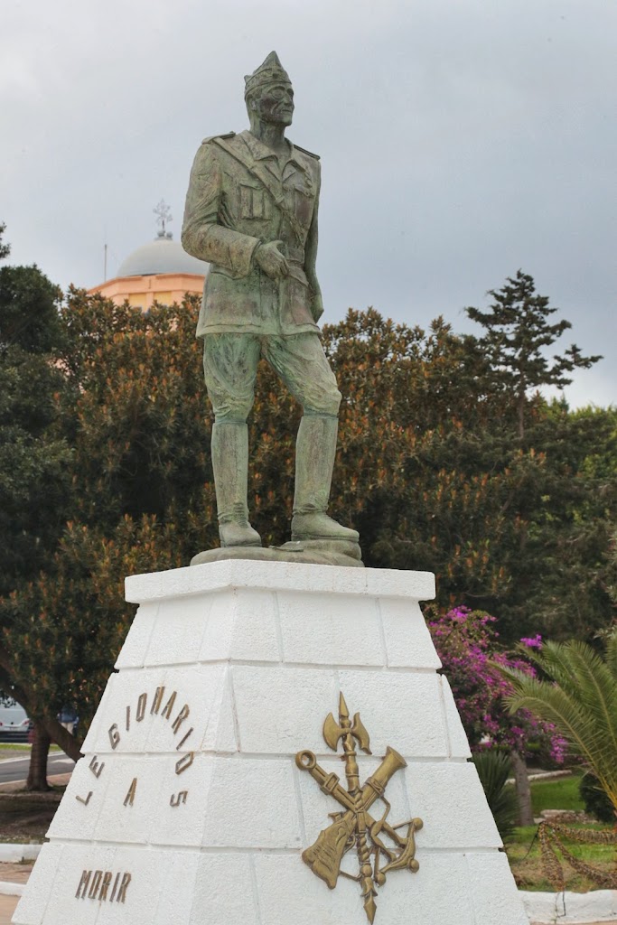 Estatua del Legionario