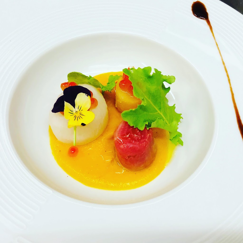 Restaurant Les Deux Tours in Jonquiere