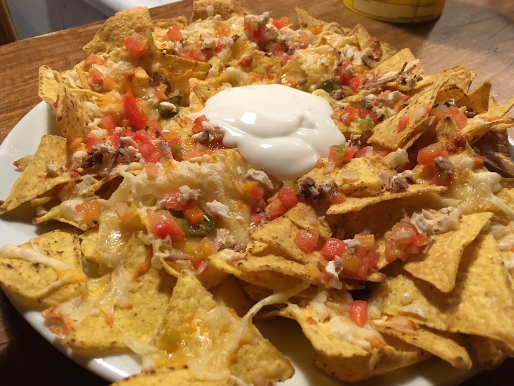 River Bar & Grill — Nachos