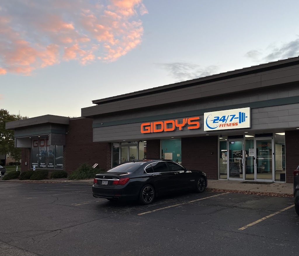  Giddy's 24/7 Fitness