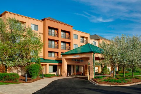 Courtyard Detroit Pontiac/Auburn Hills - Hotel in Pontiac , United States of America