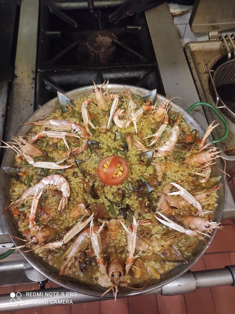 Restaurante El Jabali Martorell — Comida y bebida