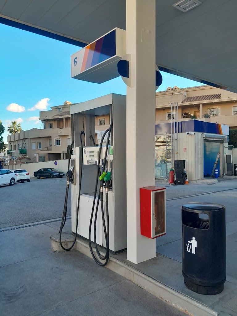 Estacion de Servicio Madese — Surtidor de combustible
