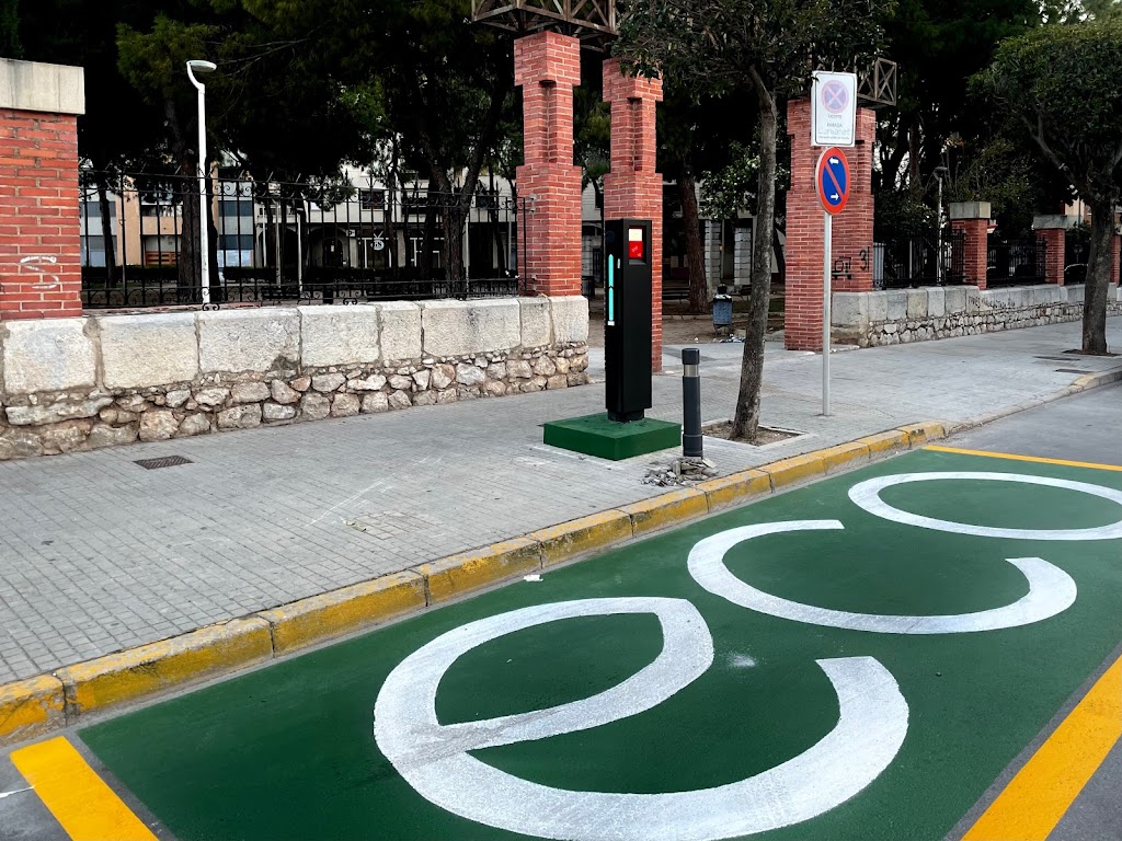 Nissan Estacion de carga