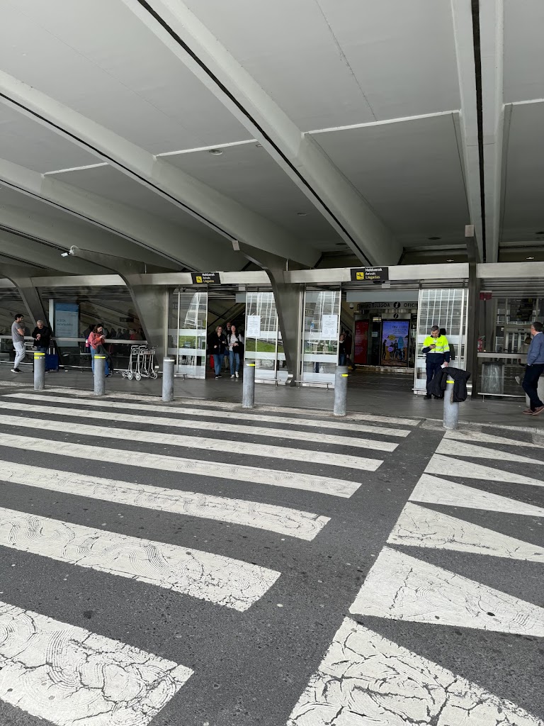 Parking General P1 - Aeropuerto de Bilbao (BIO)