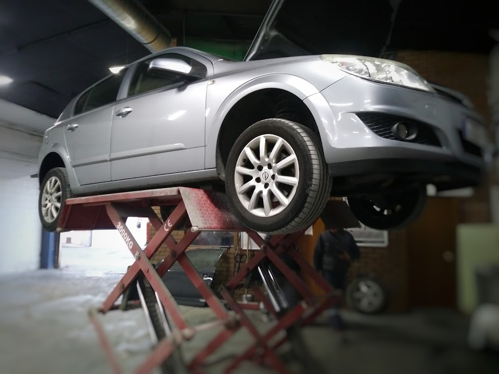 Talleres Rm Mecanica Chapa Y Pintura S L