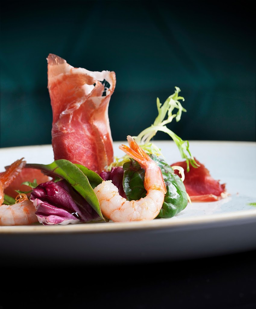 GastroBar Moka — Comida y bebida