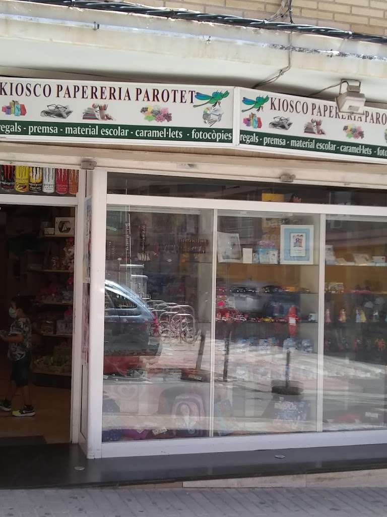 Kiosco Papeleria Parotet .